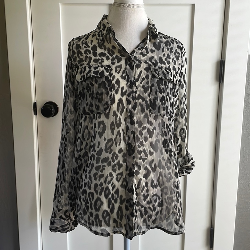 Old Navy Black and White Leopard Print Button Down Shirt